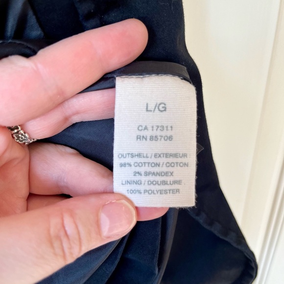 Buffalo David Bitton black blazer. Large, feminine cut and details. - Picture 8 of 9